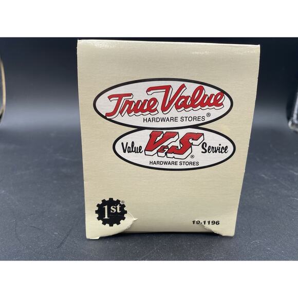 1994 First Gear 1952 GMC True Value Dry Goods Delivery Van 1/34 Diecast - Picture 2 of 7